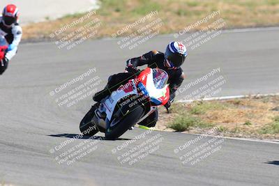 media/Oct-14-2023-TrackXperience (Sat) [[0517685739]]/Level 1/session 5 turn 12/